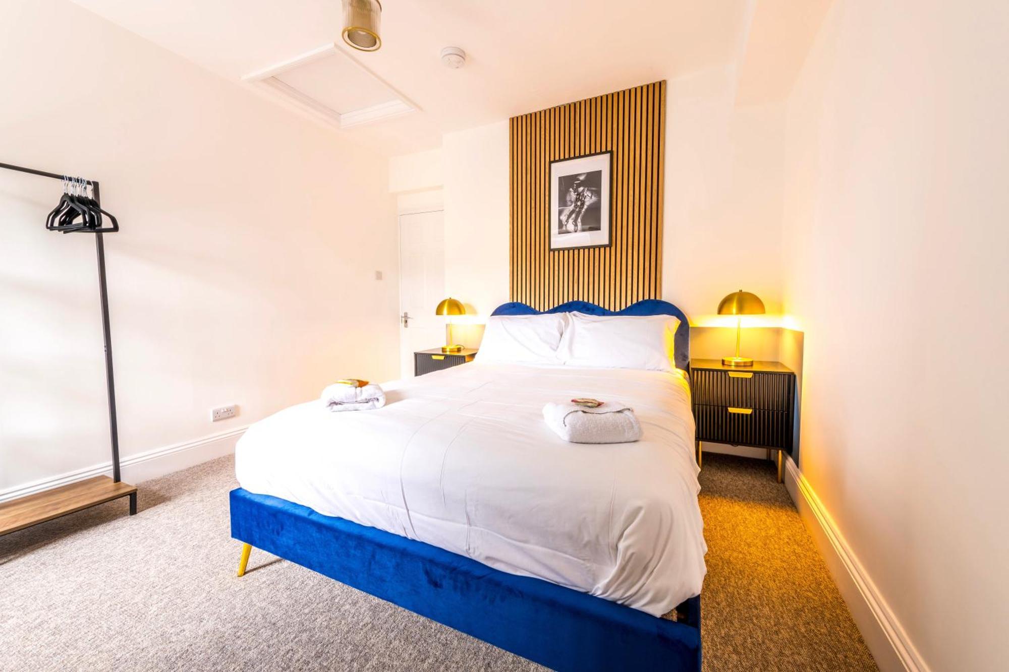 Skyfall With Free Parking For Families & Business By Prescott Apartments بريستول المظهر الخارجي الصورة