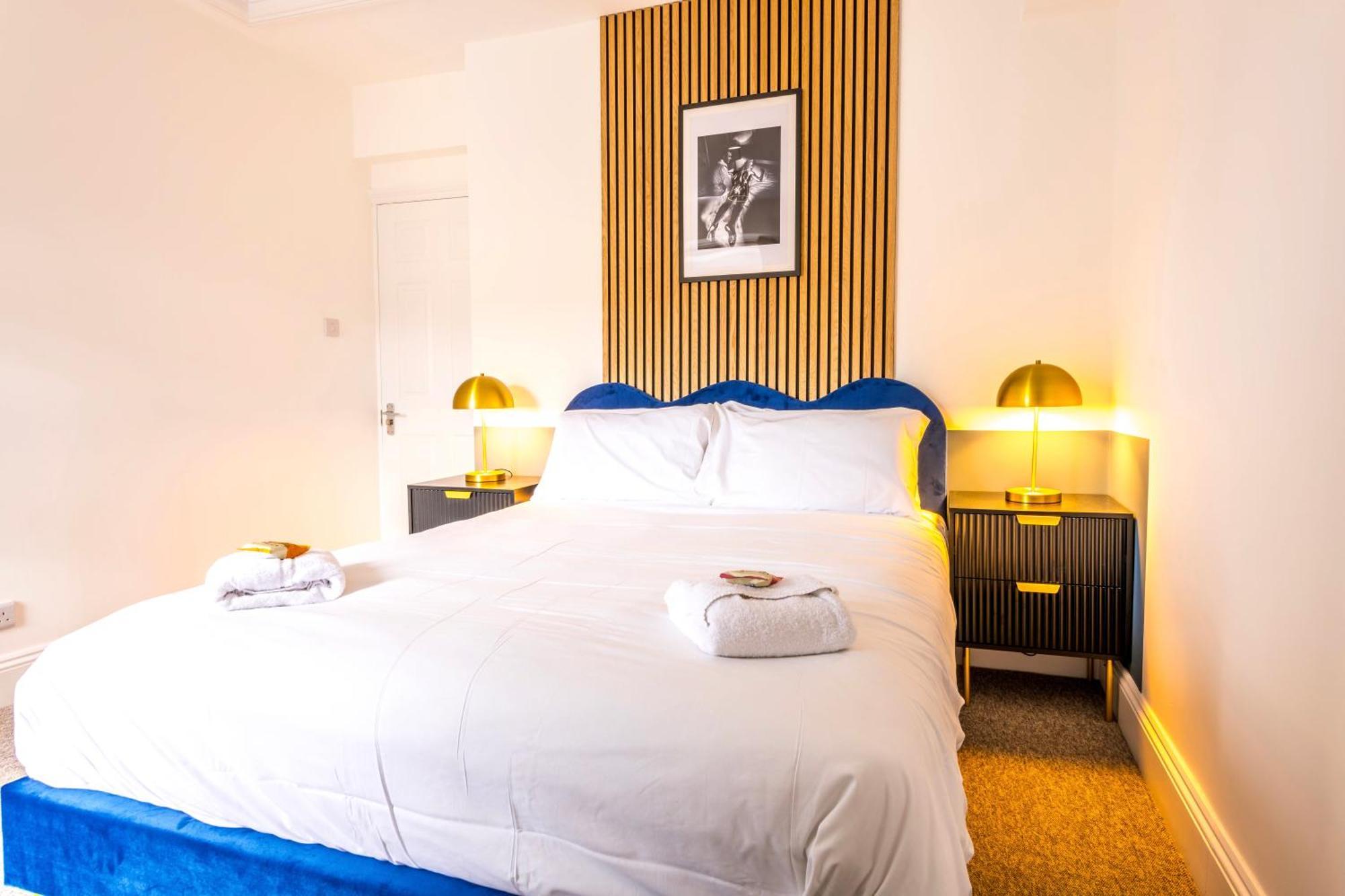 Skyfall With Free Parking For Families & Business By Prescott Apartments بريستول المظهر الخارجي الصورة