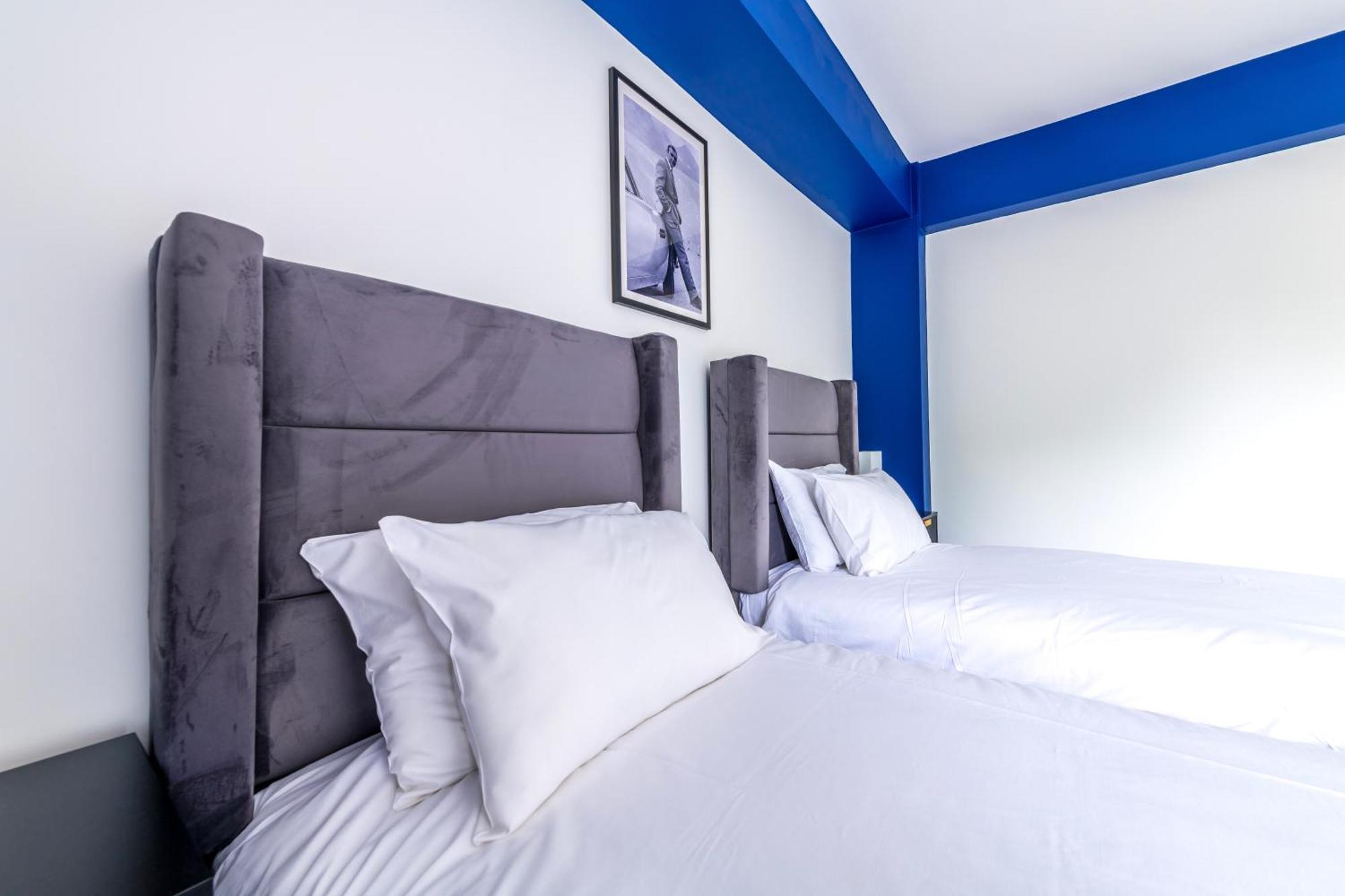 Skyfall With Free Parking For Families & Business By Prescott Apartments بريستول المظهر الخارجي الصورة