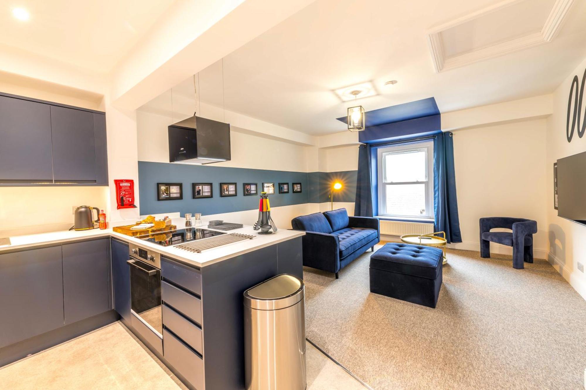 Skyfall With Free Parking For Families & Business By Prescott Apartments بريستول المظهر الخارجي الصورة